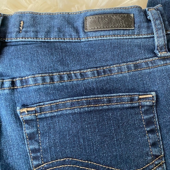 LEE  Mid Rise Relaxed Fit Jeans - Picture 12 of 13